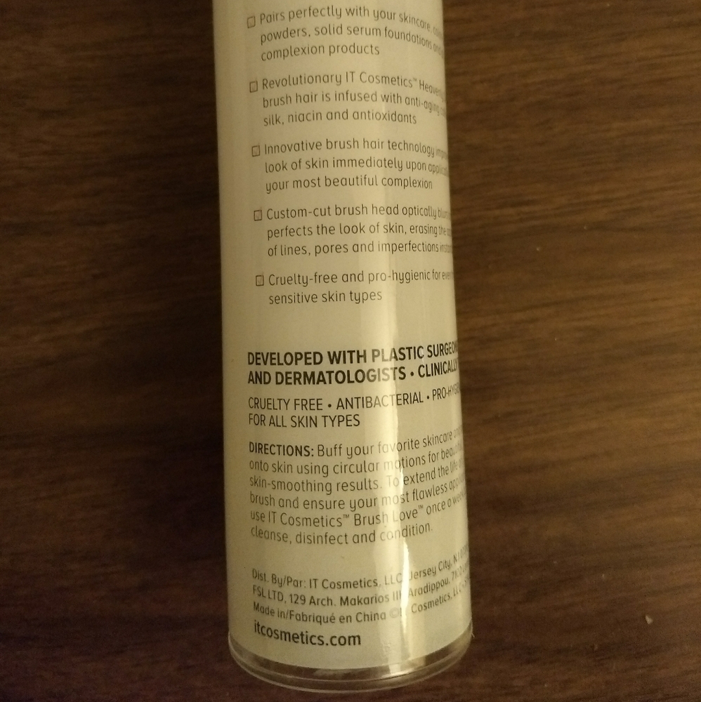 Heavenly Skin Skin Smoothing Complexion Brush NIB! - Picture 2 of 4